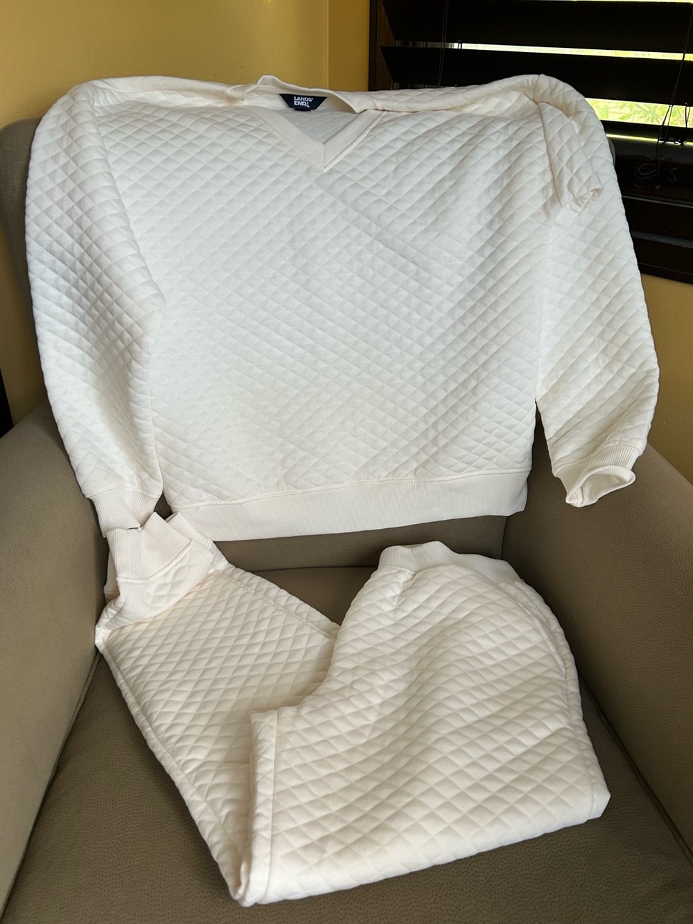 Land’s End lounge set, size S
